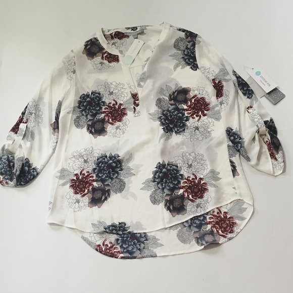 Daniel Rainn Tops - Stitch Fix Daniel Rainn Koda Split Neck Blouse